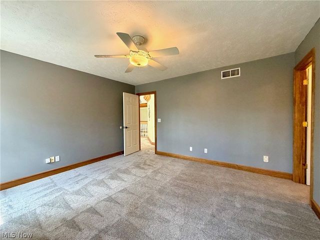 11625 Regent Park Drive, Chardon, OH 44024