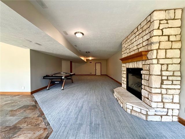11625 Regent Park Drive, Chardon, OH 44024