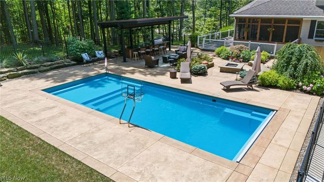 11625 Regent Park Drive, Chardon, OH 44024