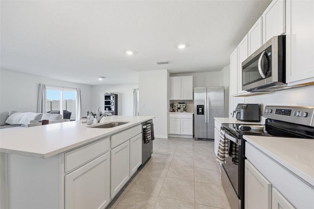 24706 NW 11TH PLACE, Newberry, FL 32669