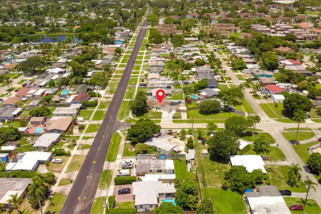 5763 Purdy Lane, West Palm Beach, FL 33415