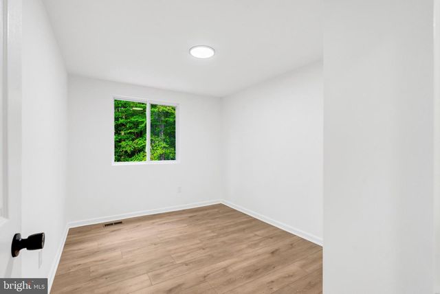 8079 STEEPLE CHASE CT, Springfield, VA 22153