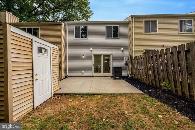 8079 STEEPLE CHASE CT, Springfield, VA 22153