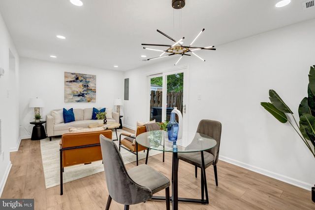8079 STEEPLE CHASE CT, Springfield, VA 22153