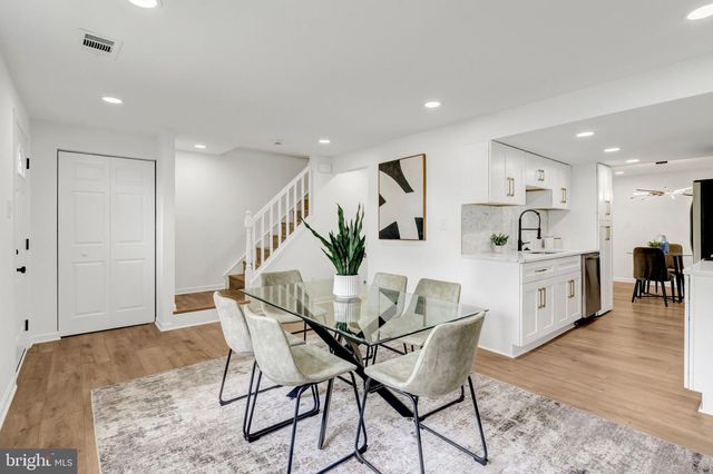 8079 STEEPLE CHASE CT, Springfield, VA 22153