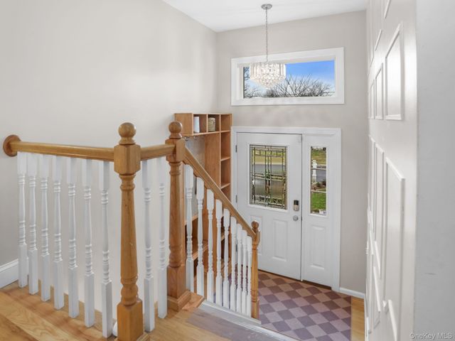 38 Kathwood Road, White Plains, NY 10607