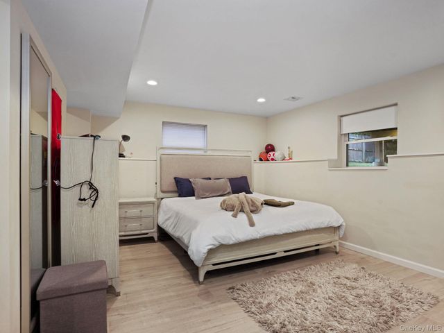 38 Kathwood Road, White Plains, NY 10607