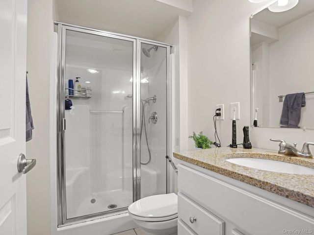 38 Kathwood Road, White Plains, NY 10607