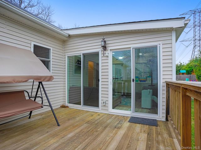 38 Kathwood Road, White Plains, NY 10607