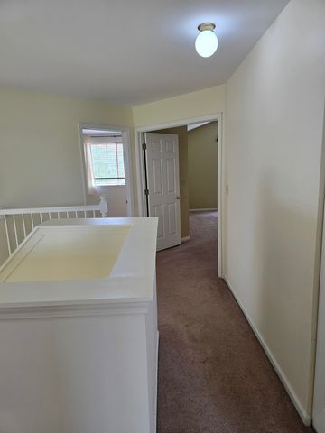 2135 Feldott Lane, Naperville, IL 60540