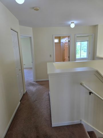 2135 Feldott Lane, Naperville, IL 60540