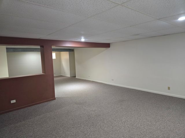 2135 Feldott Lane, Naperville, IL 60540