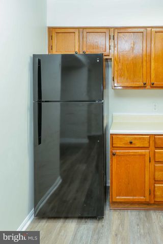 5 REACHING CIR, Baltimore, MD 21221
