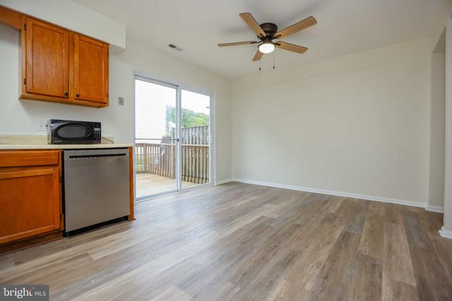 5 REACHING CIR, Baltimore, MD 21221
