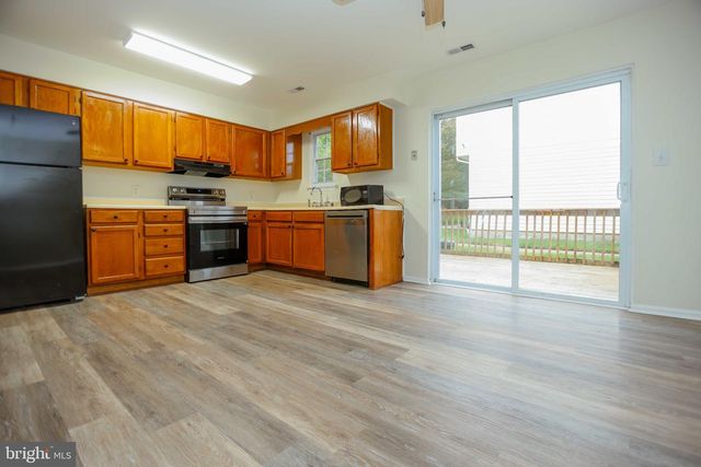 5 REACHING CIR, Baltimore, MD 21221