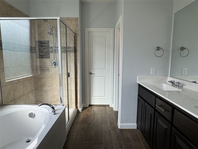 2511 Allview Lane, Glenn Heights, TX 75154