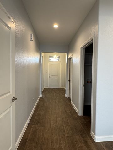 2511 Allview Lane, Glenn Heights, TX 75154