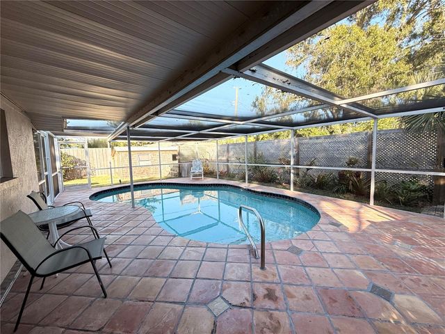 551 E SEMINOLE DRIVE, Venice, FL 34293