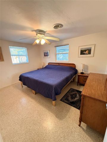 551 E SEMINOLE DRIVE, Venice, FL 34293