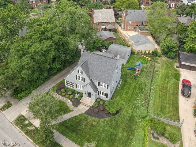 2616 Traymore Road, University Heights, OH 44118