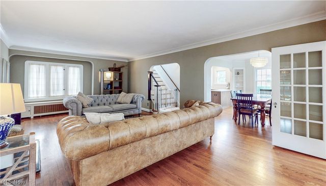 2616 Traymore Road, University Heights, OH 44118