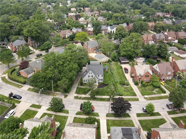 2616 Traymore Road, University Heights, OH 44118