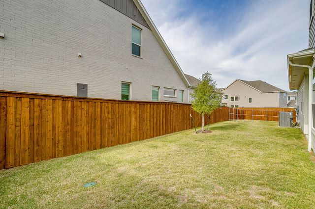 14436 Walsh Avenue, Fort Worth, TX 76008