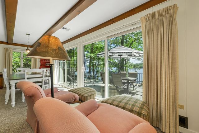 20 Governor Wentworth Highway, Tuftonboro, NH 03816