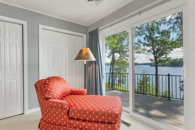 20 Governor Wentworth Highway, Tuftonboro, NH 03816
