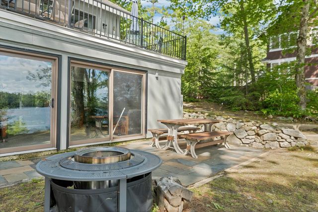20 Governor Wentworth Highway, Tuftonboro, NH 03816