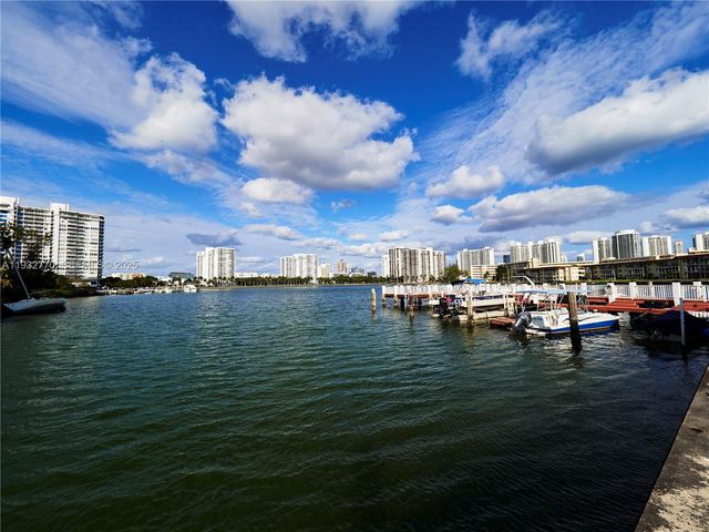 2861 Leonard Dr F412, Aventura, FL 33160