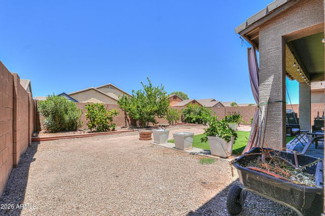 38202 W ISABELLA Lane, Maricopa, AZ 85138