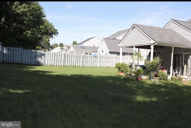 2019 CHATHAM DR, Bensalem, PA 19020