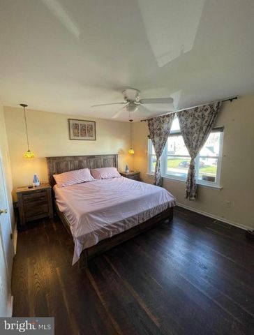 2019 CHATHAM DR, Bensalem, PA 19020