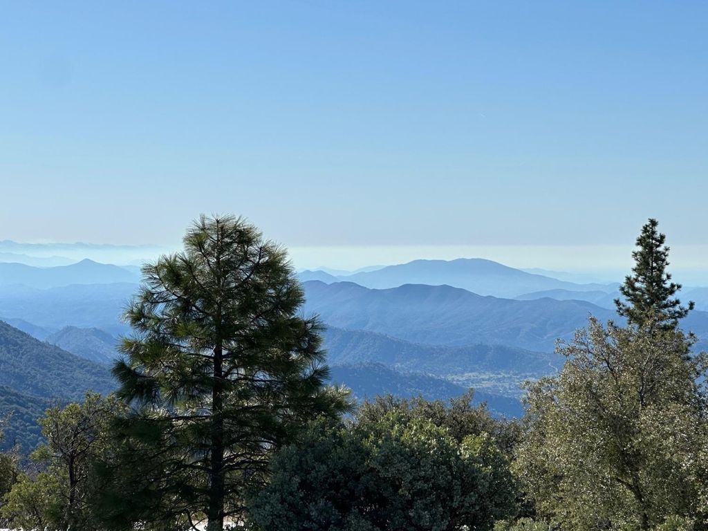 Image 1 of property listing at 42995 Vista Del Valle Lane, Auberry, CA 93602