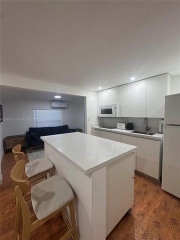 10805 NW 10th Avenue, Miami, FL 33168