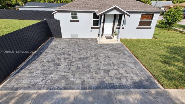 10805 NW 10th Avenue, Miami, FL 33168