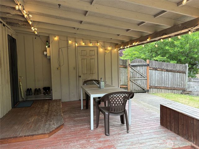 4134 149th Place SE, Bellevue, WA 98006