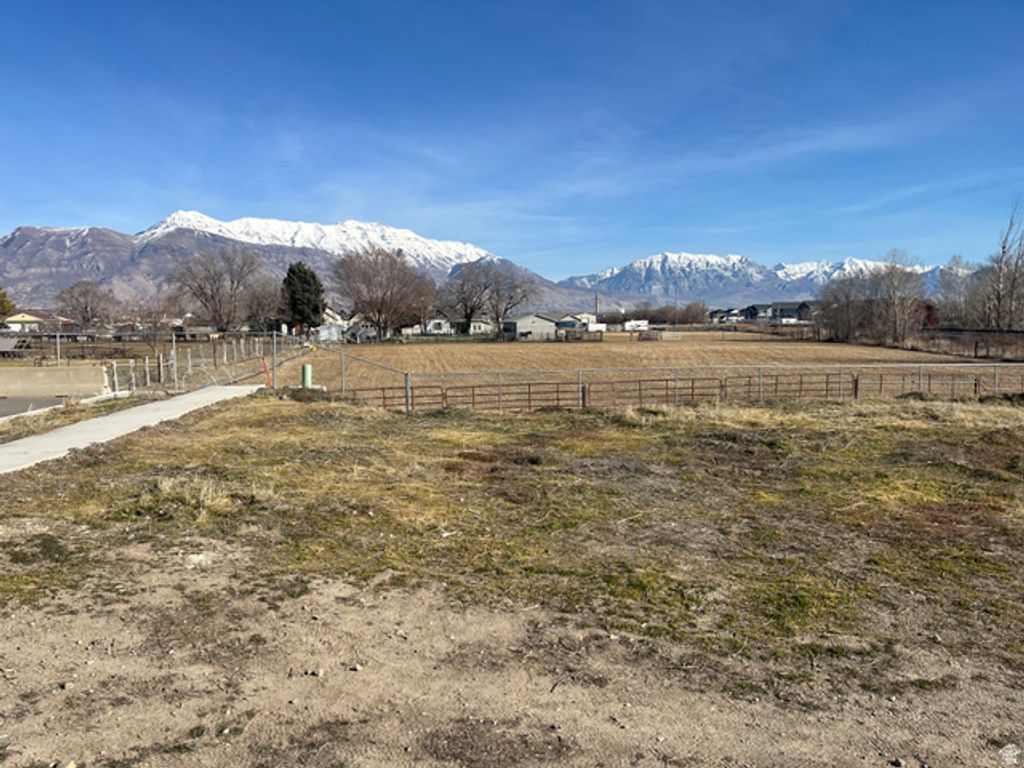 Image 1 of property listing at 207 W 500 S, Lehi, UT 84043