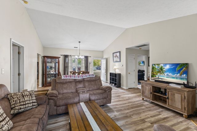 4058 Knollwood Avenue, Franklin, IN 46131