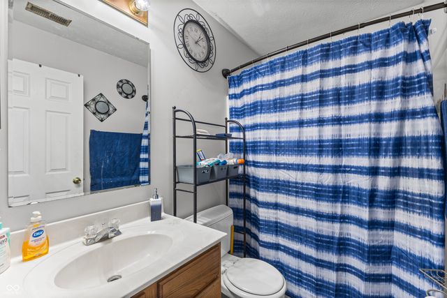 4058 Knollwood Avenue, Franklin, IN 46131