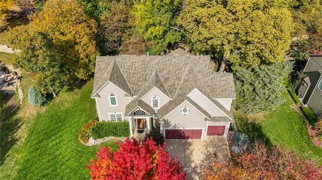 18808 W 97th Terrace, Lenexa, KS 66220