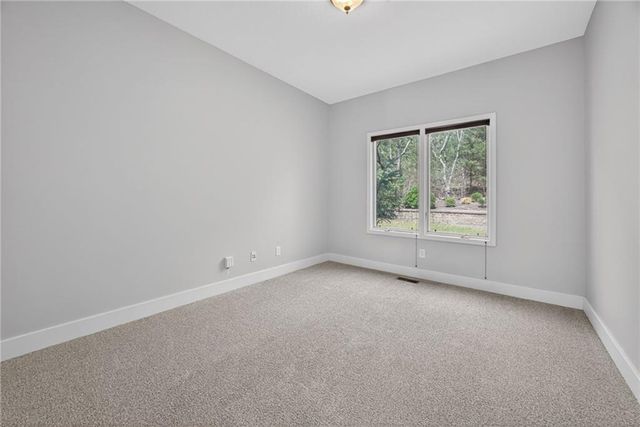 18808 W 97th Terrace, Lenexa, KS 66220