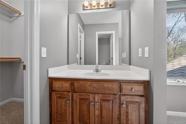 18808 W 97th Terrace, Lenexa, KS 66220