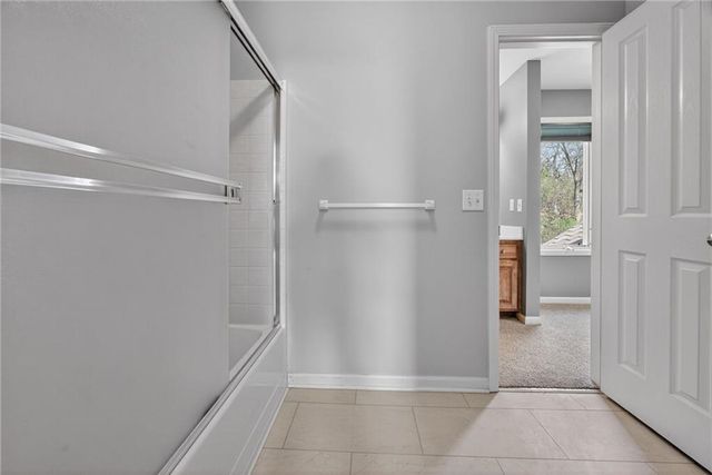 18808 W 97th Terrace, Lenexa, KS 66220