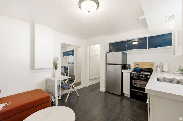 1030 N 250 W, Layton, UT 84041