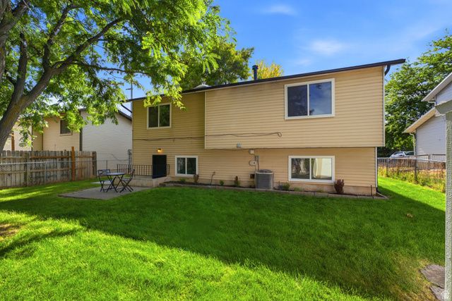 1030 N 250 W, Layton, UT 84041