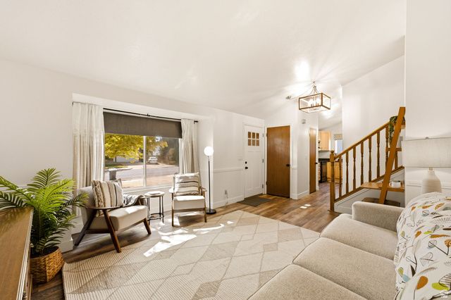 1030 N 250 W, Layton, UT 84041
