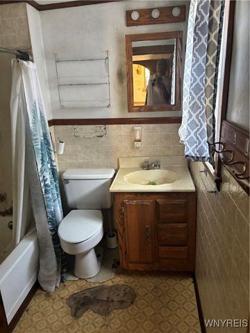 2119 School Street, North Collins, NY 14111