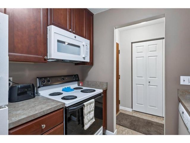181 Little Canada Road #334, Little Canada, MN 55117